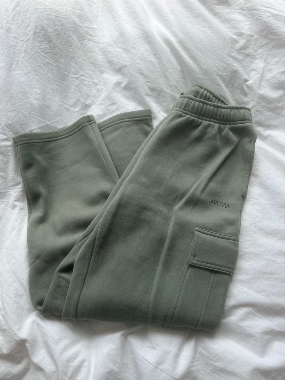 Aritzia Sage Green Cargo Sweatpants